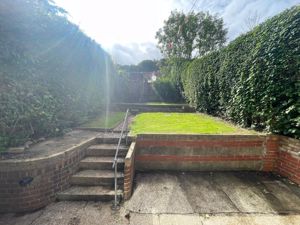 Photo 19- click for photo gallery